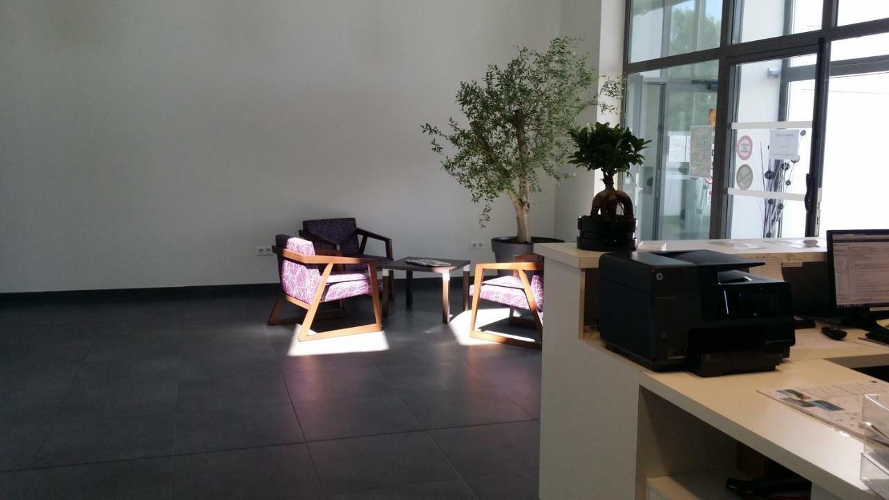 Hotel - Restaurant La Claire Foret Morhange Eksteriør bilde